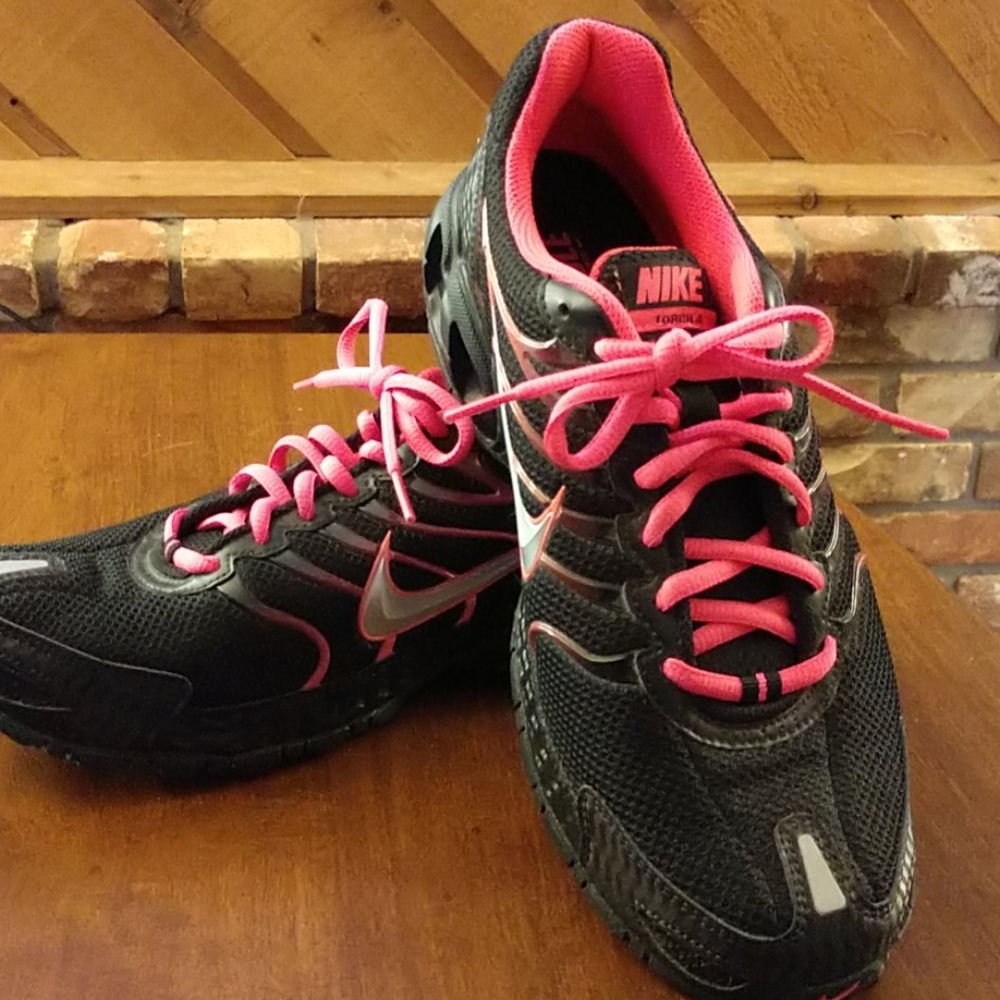 NIKE AIR MAX TORCH 4 SNEAKERS